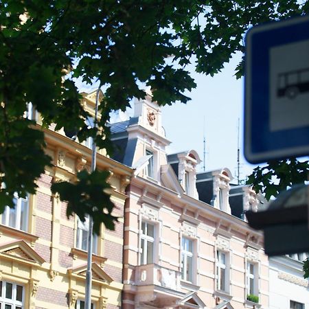 Apartment Dita Karlovy Vary Exterior photo